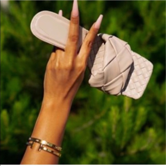 Shoes - !! EXCLUSIVE !! Square Toe Braided Mule in Nude